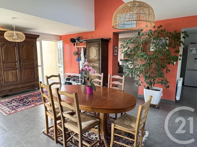 maison à vendre - 7 pièces - 190.4 m2 - AGON COUTAINVILLE - 50 - BASSE-NORMANDIE - Century 21 Royer Immo