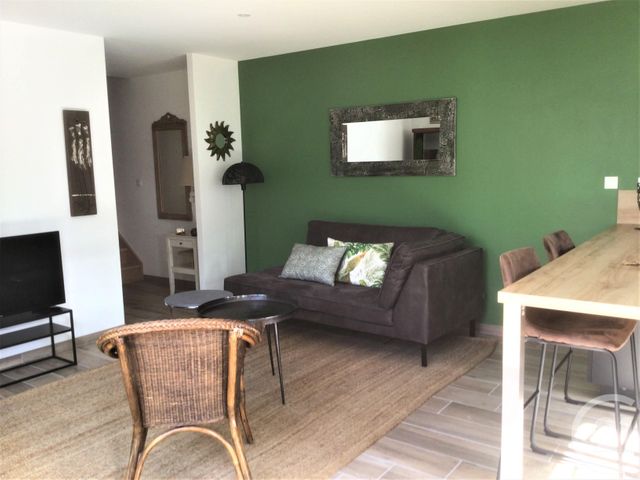 maison à louer - 3 pièces - 74.58 m2 - AGON COUTAINVILLE - 50 - BASSE-NORMANDIE - Century 21 Royer Immo