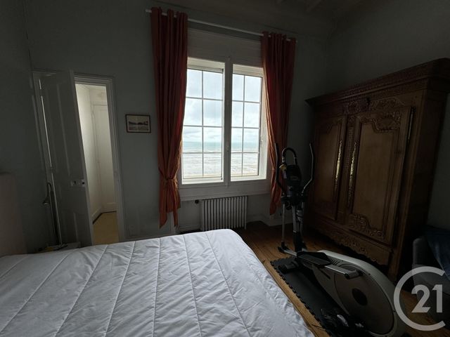 maison à vendre - 10 pièces - 239.4 m2 - AGON COUTAINVILLE - 50 - BASSE-NORMANDIE - Century 21 Royer Immo