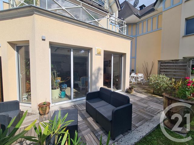 Appartement F4 à vendre - 5 pièces - 105.84 m2 - AGON COUTAINVILLE - 50 - BASSE-NORMANDIE - Century 21 Royer Immo