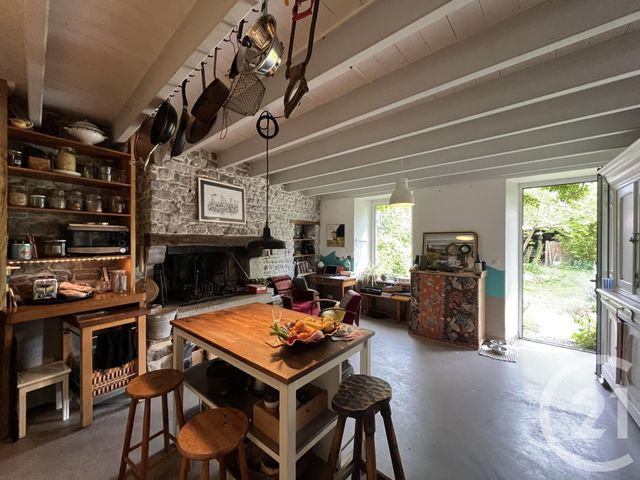 maison à vendre - 7 pièces - 170.2 m2 - MONTMARTIN SUR MER - 50 - BASSE-NORMANDIE - Century 21 Royer Immo