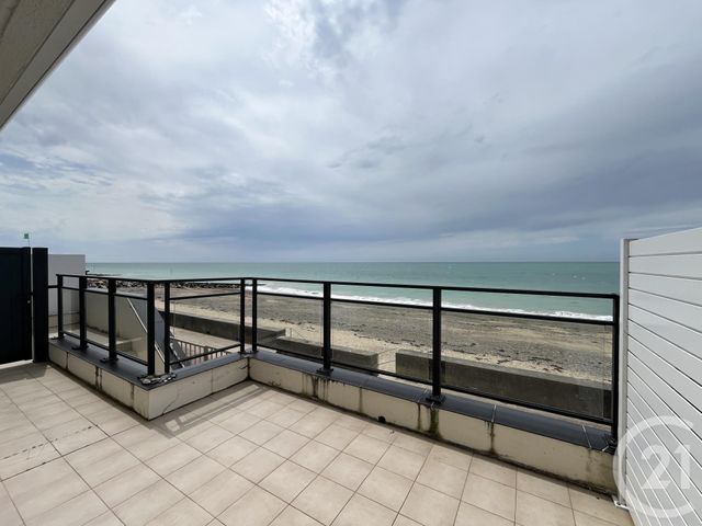 Appartement F3 à vendre - 3 pièces - 49.54 m2 - AGON COUTAINVILLE - 50 - BASSE-NORMANDIE - Century 21 Royer Immo