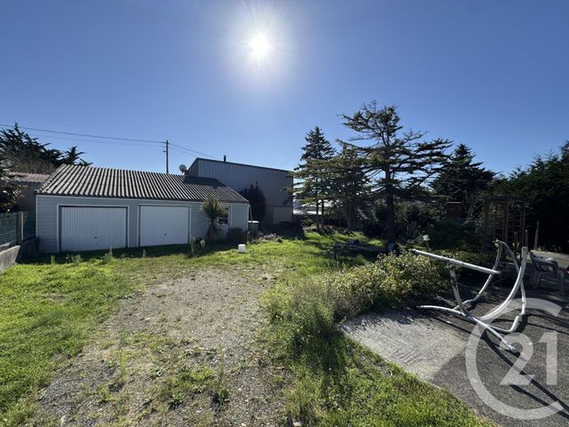 maison à vendre - 7 pièces - 151.4 m2 - AGON COUTAINVILLE - 50 - BASSE-NORMANDIE - Century 21 Royer Immo