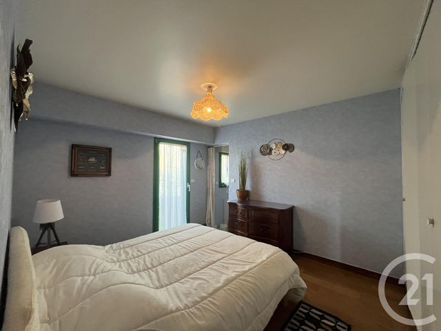 maison à vendre - 6 pièces - 156.05 m2 - GOUVILLE SUR MER - 50 - BASSE-NORMANDIE - Century 21 Royer Immo