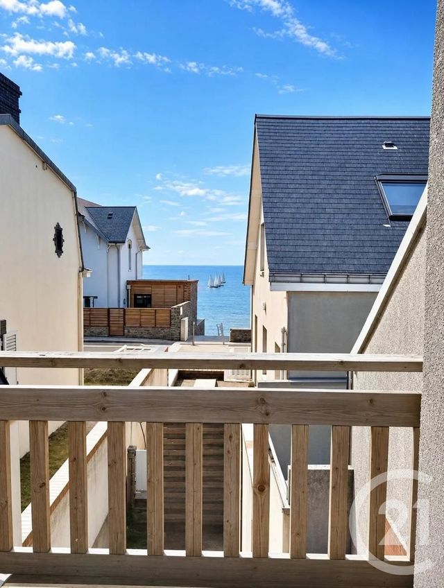 maison à vendre - 4 pièces - 61.13 m2 - AGON COUTAINVILLE - 50 - BASSE-NORMANDIE - Century 21 Royer Immo
