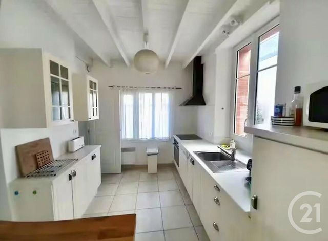 maison à vendre - 4 pièces - 61.13 m2 - AGON COUTAINVILLE - 50 - BASSE-NORMANDIE - Century 21 Royer Immo