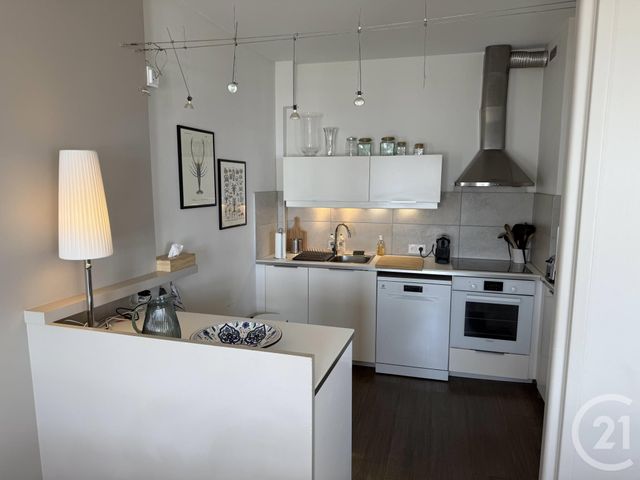 Appartement F3 à vendre - 3 pièces - 70.0 m2 - AGON COUTAINVILLE - 50 - BASSE-NORMANDIE - Century 21 Royer Immo