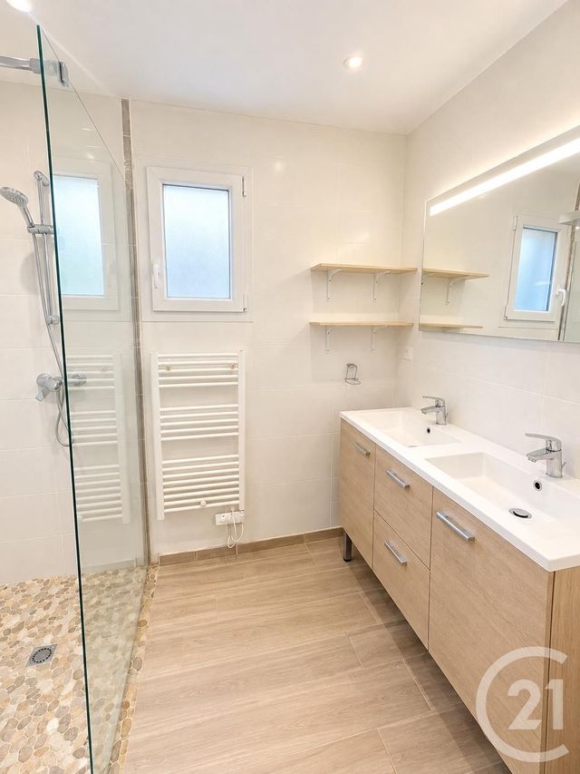 maison à vendre - 5 pièces - 148.0 m2 - GRATOT - 50 - BASSE-NORMANDIE - Century 21 Royer Immo