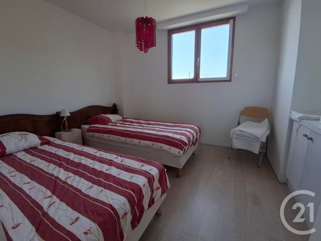 maison à vendre - 6 pièces - 165.0 m2 - JULLOUVILLE - 50 - BASSE-NORMANDIE - Century 21 Royer Immo