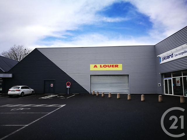 commerce à louer - 967.0 m2 - AVRANCHES - 50 - BASSE-NORMANDIE - Century 21 Royer Immo