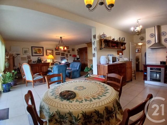 Appartement F5 à vendre - 4 pièces - 98.01 m2 - GRANVILLE - 50 - BASSE-NORMANDIE - Century 21 Royer Immo