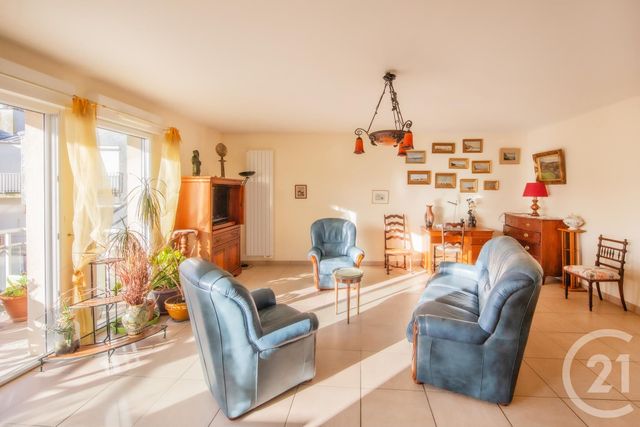 Appartement F5 à vendre - 4 pièces - 98.01 m2 - GRANVILLE - 50 - BASSE-NORMANDIE - Century 21 Royer Immo