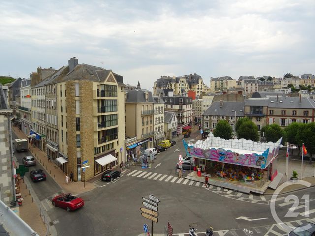 Afficher la photo en grand Appartement à vendre - 3 pièces - 33.39 m2 - GRANVILLE - 50 - BASSE-NORMANDIE - Century 21 Royer Immo