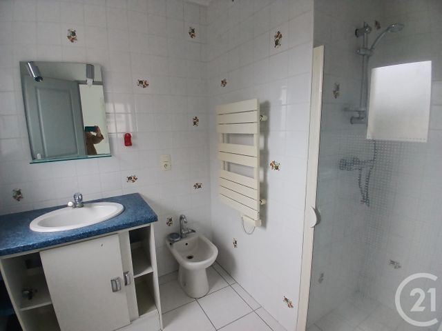 maison à vendre - 7 pièces - 110.0 m2 - COUDEVILLE SUR MER - 50 - BASSE-NORMANDIE - Century 21 Royer Immo