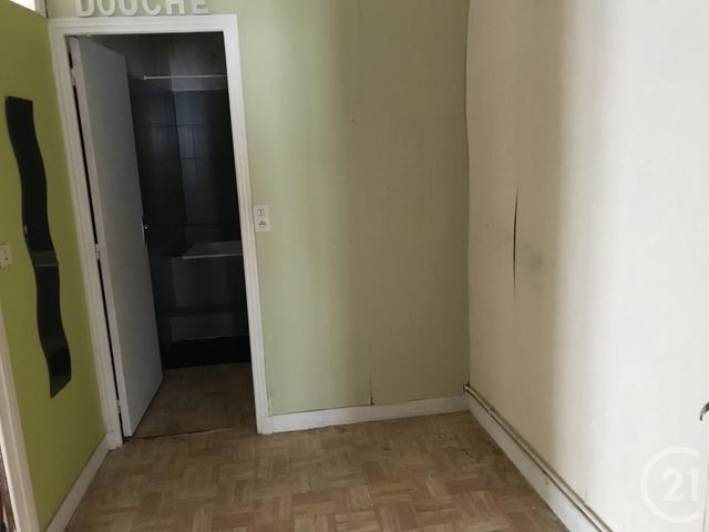 Appartement F2 à vendre - 2 pièces - 58.51 m2 - GRANVILLE - 50 - BASSE-NORMANDIE - Century 21 Royer Immo Appartement F2 à vendre - 2 pièces - 58.51 m2 - GRANVILLE - 50 - BASSE-NORMANDIE - Century 21 Royer Immo