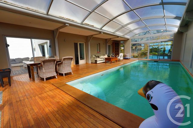maison à vendre - 8 pièces - 322.28 m2 - DONVILLE LES BAINS - 50 - BASSE-NORMANDIE - Century 21 Royer Immo maison à vendre - 8 pièces - 322.28 m2 - DONVILLE LES BAINS - 50 - BASSE-NORMANDIE - Century 21 Royer Immo