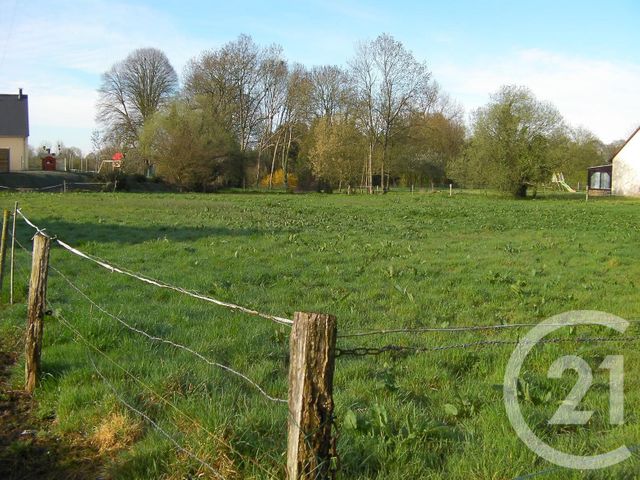 Afficher la photo en grand terrain à vendre - 1570.0 m2 - ST JEAN DES CHAMPS - 50 - BASSE-NORMANDIE - Century 21 Royer Immo