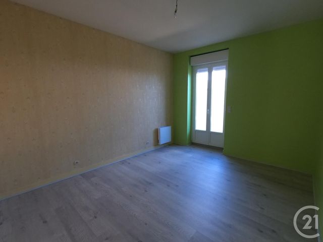 Appartement F4 à vendre - 4 pièces - 78.4 m2 - GRANVILLE - 50 - BASSE-NORMANDIE - Century 21 Royer Immo Appartement F4 à vendre - 4 pièces - 78.4 m2 - GRANVILLE - 50 - BASSE-NORMANDIE - Century 21 Royer Immo