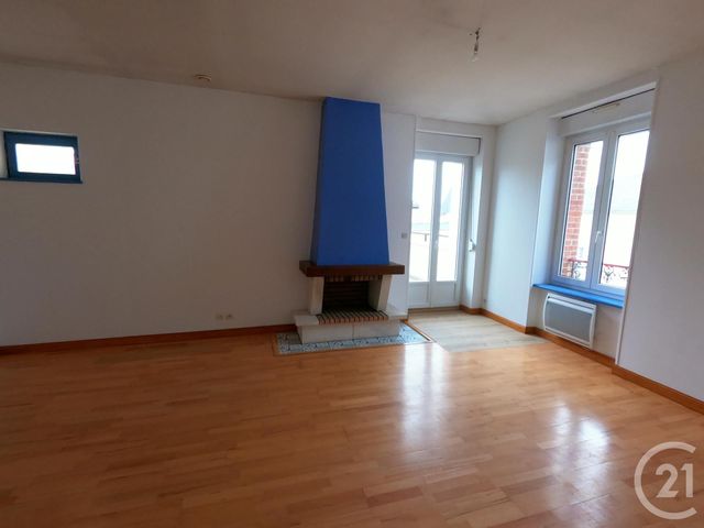 Appartement F4 à vendre - 4 pièces - 78.4 m2 - GRANVILLE - 50 - BASSE-NORMANDIE - Century 21 Royer Immo Appartement F4 à vendre - 4 pièces - 78.4 m2 - GRANVILLE - 50 - BASSE-NORMANDIE - Century 21 Royer Immo