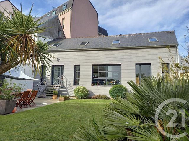 maison à vendre - 7 pièces - 200.0 m2 - GRANVILLE - 50 - BASSE-NORMANDIE - Century 21 Royer Immo maison à vendre - 7 pièces - 200.0 m2 - GRANVILLE - 50 - BASSE-NORMANDIE - Century 21 Royer Immo