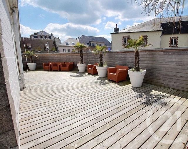 Afficher la photo en grand Appartement F7 à vendre - 7 pièces - 206.21 m2 - GRANVILLE - 50 - BASSE-NORMANDIE - Century 21 Royer Immo