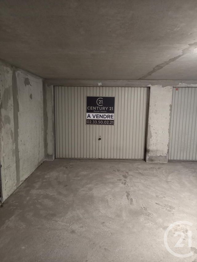 Afficher la photo en grand parking à vendre - 14.86 m2 - GRANVILLE - 50 - BASSE-NORMANDIE - Century 21 Royer Immo