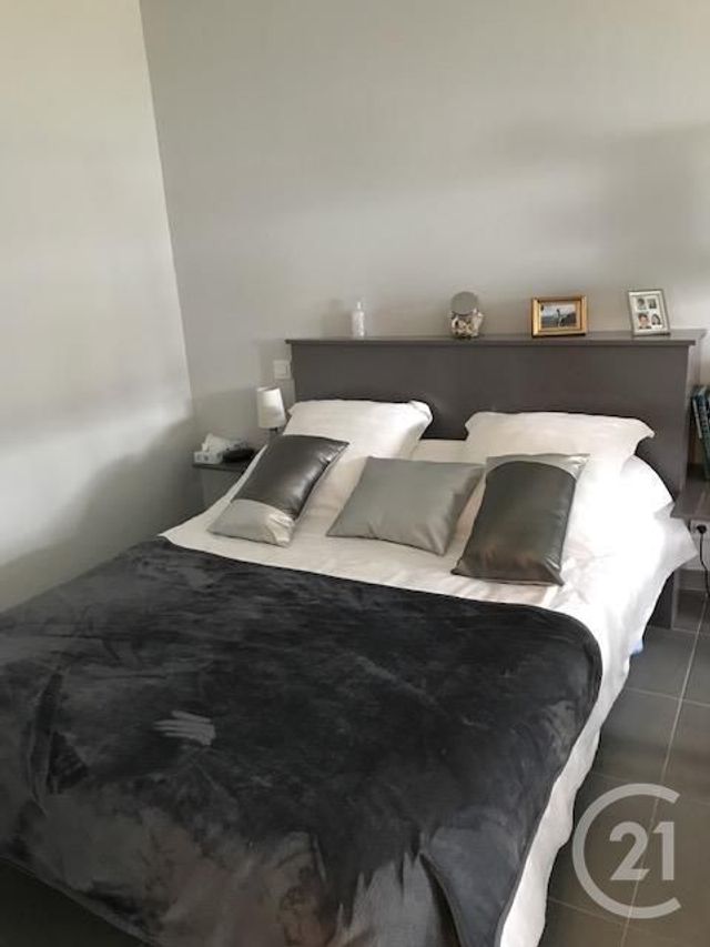 Afficher la photo en grand maison à vendre - 7 pièces - 242.0 m2 - ST PAIR SUR MER - 50 - BASSE-NORMANDIE - Century 21 Royer Immo