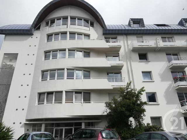 Afficher la photo en grand Appartement F3 à louer - 3 pièces - 95.0 m2 - GRANVILLE - 50 - BASSE-NORMANDIE - Century 21 Royer Immo