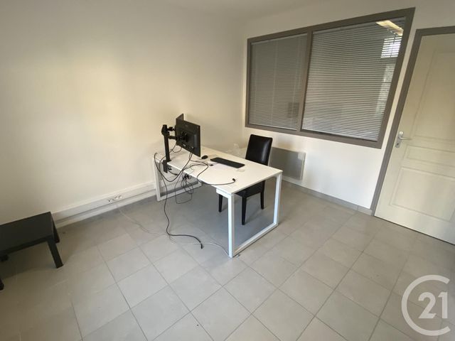 entreprise à louer - 45.0 m2 - AVRANCHES - 50 - BASSE-NORMANDIE - Century 21 Royer Immo
