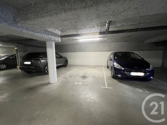 parking à louer - 12.0 m2 - GRANVILLE - 50 - BASSE-NORMANDIE - Century 21 Royer Immo