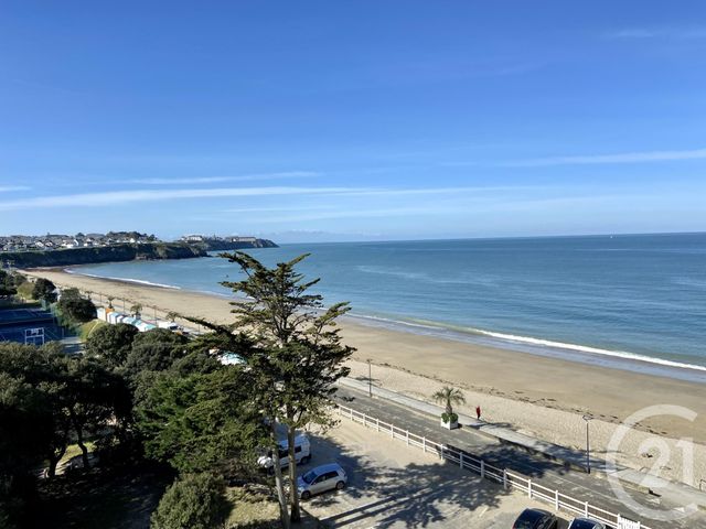 Appartement F2 à vendre - 2 pièces - 54.9 m2 - DONVILLE LES BAINS - 50 - BASSE-NORMANDIE - Century 21 Royer Immo