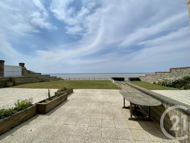 Appartement F4 à vendre - 4 pièces - 75.0 m2 - ST PAIR SUR MER - 50 - BASSE-NORMANDIE - Century 21 Royer Immo
