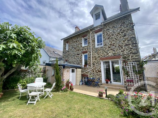 maison à vendre - 6 pièces - 113.5 m2 - GRANVILLE - 50 - BASSE-NORMANDIE - Century 21 Royer Immo