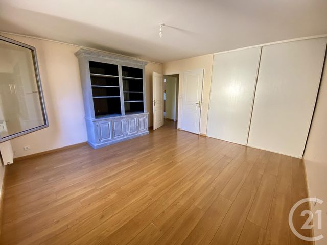 Appartement F3 à vendre - 3 pièces - 95.51 m2 - GRANVILLE - 50 - BASSE-NORMANDIE - Century 21 Royer Immo