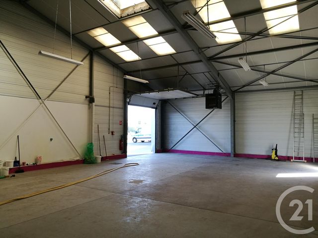 commerce à louer - 290.0 m2 - AVRANCHES - 50 - BASSE-NORMANDIE - Century 21 Royer Immo