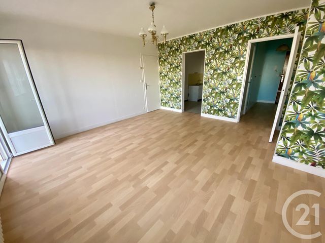 Appartement F3 à vendre - 3 pièces - 62.0 m2 - GRANVILLE - 50 - BASSE-NORMANDIE - Century 21 Royer Immo