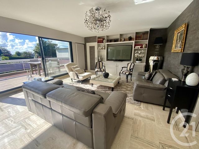 maison à vendre - 7 pièces - 286.0 m2 - DONVILLE LES BAINS - 50 - BASSE-NORMANDIE - Century 21 Royer Immo