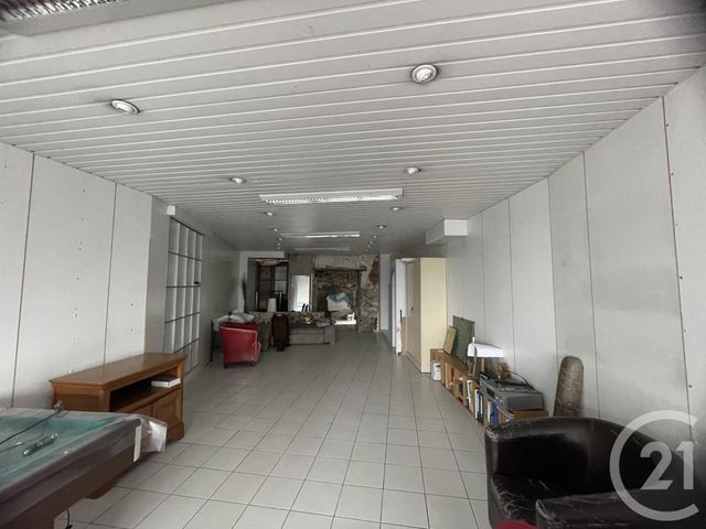 Afficher la photo en grand commerce à louer - 133.0 m2 - GRANVILLE - 50 - BASSE-NORMANDIE - Century 21 Royer Immo