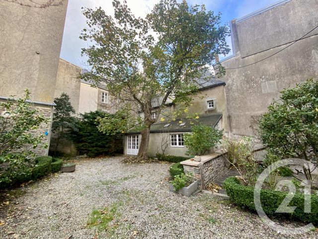 Afficher la photo en grand maison à vendre - 10 pièces - 283.0 m2 - GRANVILLE - 50 - BASSE-NORMANDIE - Century 21 Royer Immo