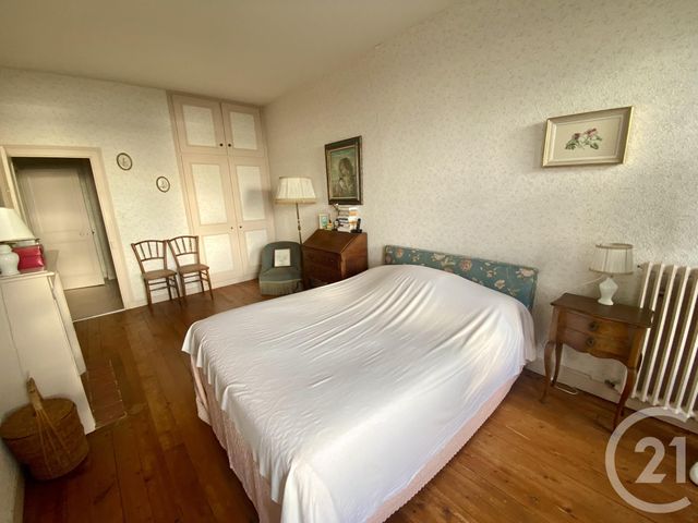 Afficher la photo en grand maison à vendre - 10 pièces - 283.0 m2 - GRANVILLE - 50 - BASSE-NORMANDIE - Century 21 Royer Immo