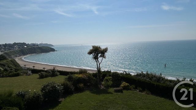 maison à vendre - 4 pièces - 140.04 m2 - DONVILLE LES BAINS - 50 - BASSE-NORMANDIE - Century 21 Royer Immo
