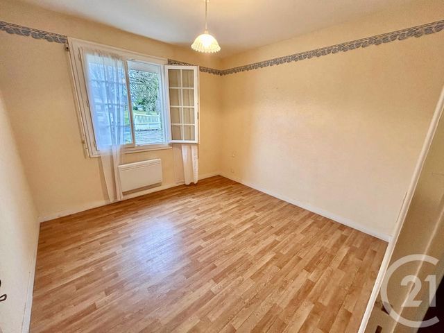 maison à louer - 3 pièces - 78.0 m2 - CERENCES - 50 - BASSE-NORMANDIE - Century 21 Royer Immo