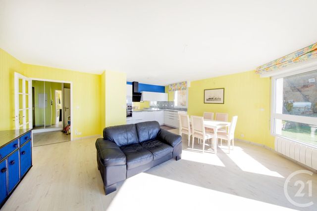 Appartement F3 à vendre - 3 pièces - 66.73 m2 - GRANVILLE - 50 - BASSE-NORMANDIE - Century 21 Royer Immo