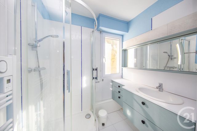 Appartement F3 à vendre - 3 pièces - 66.73 m2 - GRANVILLE - 50 - BASSE-NORMANDIE - Century 21 Royer Immo