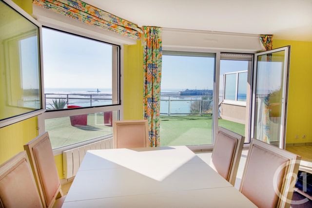 Appartement F3 à vendre - 3 pièces - 66.73 m2 - GRANVILLE - 50 - BASSE-NORMANDIE - Century 21 Royer Immo