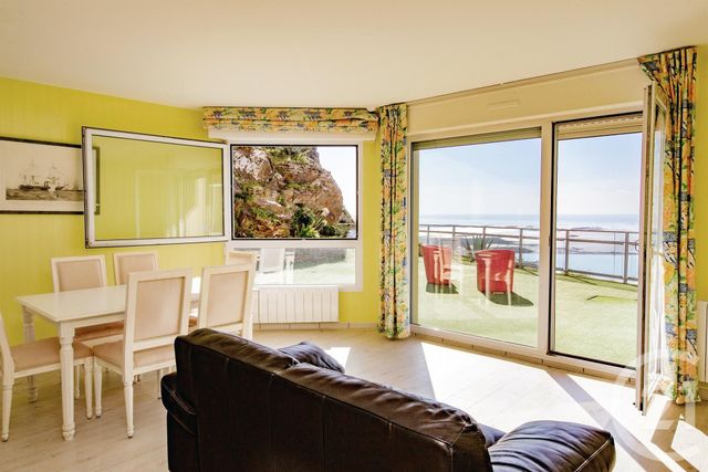 Appartement F3 à vendre - 3 pièces - 66.73 m2 - GRANVILLE - 50 - BASSE-NORMANDIE - Century 21 Royer Immo