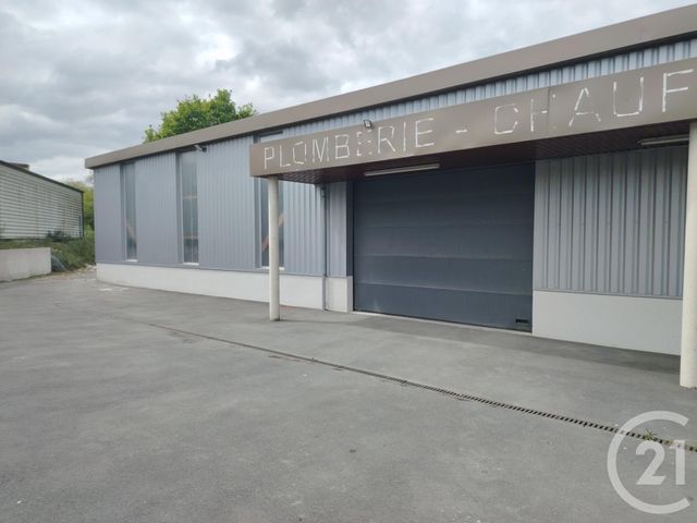 Afficher la photo en grand commerce à vendre - 400.0 m2 - HAMBYE - 50 - BASSE-NORMANDIE - Century 21 Royer Immo