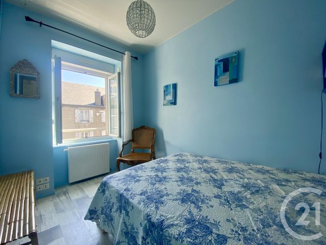 Afficher la photo en grand Appartement F3 à vendre - 3 pièces - 62.79 m2 - GRANVILLE - 50 - BASSE-NORMANDIE - Century 21 Royer Immo