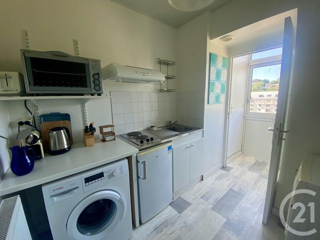 Afficher la photo en grand Appartement F3 à vendre - 3 pièces - 62.79 m2 - GRANVILLE - 50 - BASSE-NORMANDIE - Century 21 Royer Immo