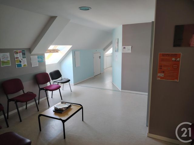 Afficher la photo en grand commerce à vendre - 450.0 m2 - BREHAL - 50 - BASSE-NORMANDIE - Century 21 Royer Immo